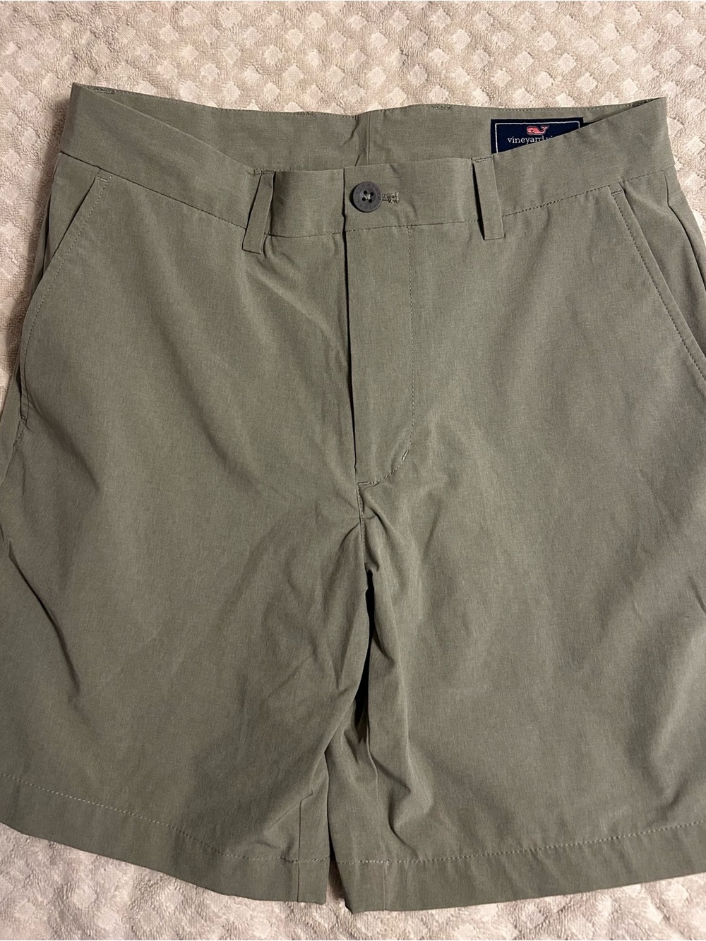 Vineyard Vines Performance Shorts Set of 3 size 30 - Picture 8 of 9